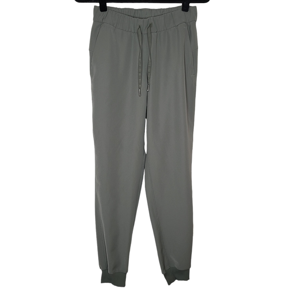 Lululemon On the Fly Jogger 28" *Woven Grey Sage W5BZDS Size 4
